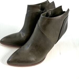 Carlos by Carlos Santana Equinox Women Pointed Toe Synthetic green Bootie Sz 7.5